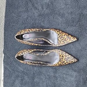 Womens Size 10 Vintage Leopard Print Pumps